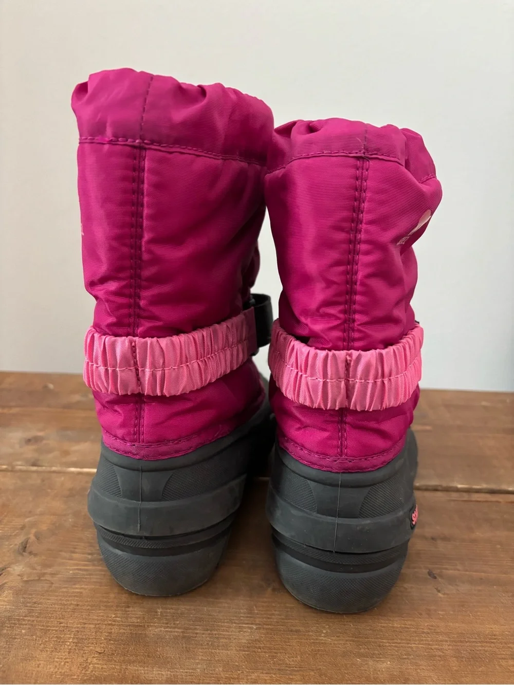 Sorel children snow